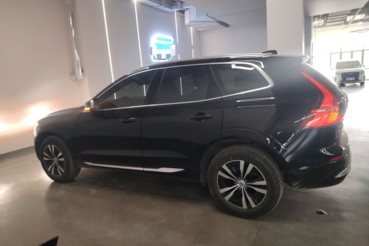 Used Volvo XC60 2024 B5 4x4 Smart Luxury Edition
