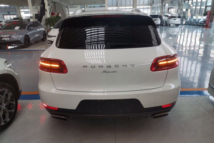 Used Porsche Macan 2017 Macan 2.0T
