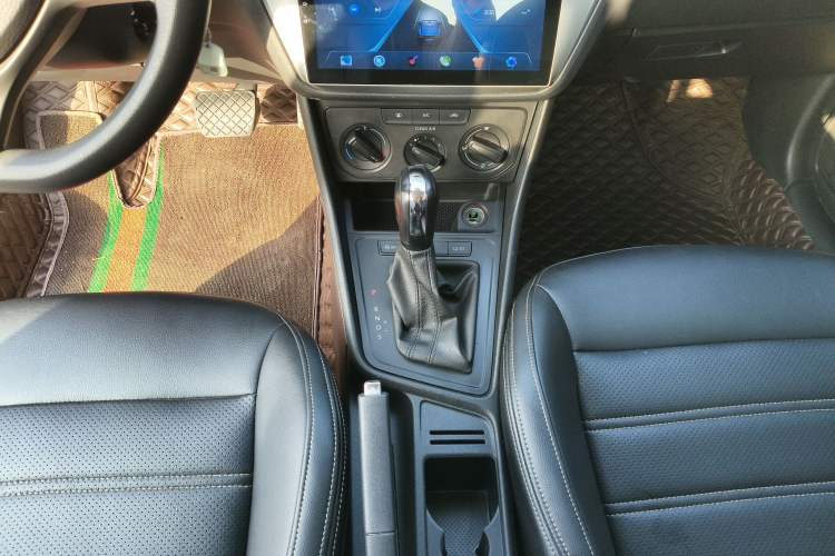 Used Volkswagen Lavida 2019 Lavida Start 1.5L Automatic Trendy Version China VI Standard
