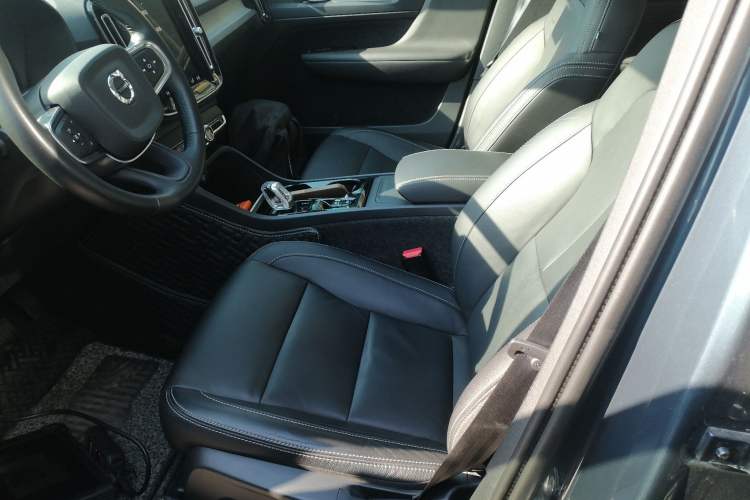 Used Volvo XC40 2021 T4 Four-Wheel Drive Smart Luxury Edition