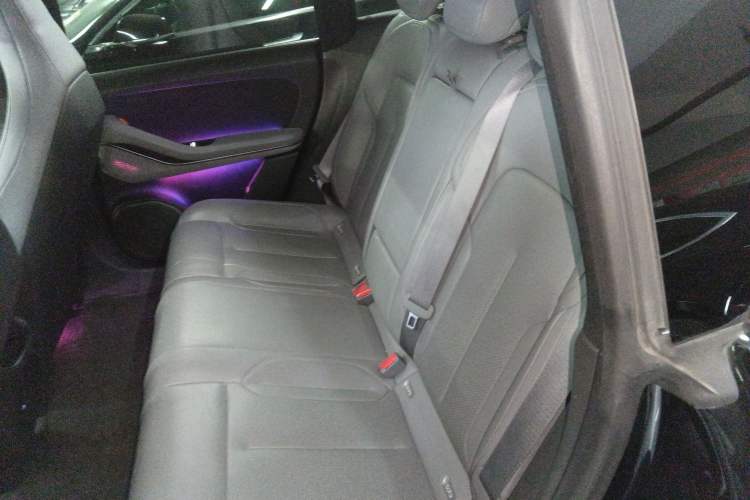 Used Nio ET5T 2023 75 kWh Touring