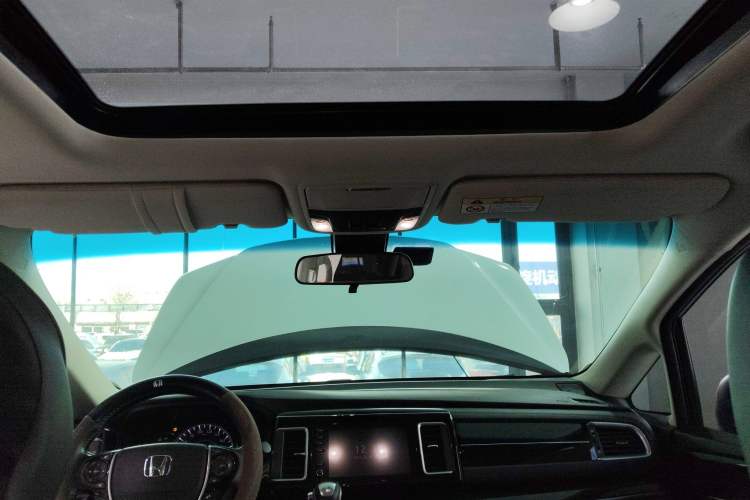 Used Honda Elysion 2019 2.0L Hybrid Luxury Edition