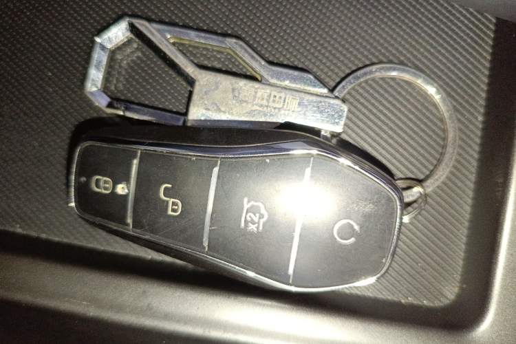 Used BYD Song PLUS New Energy 2025 EV 520km Luxury Version
