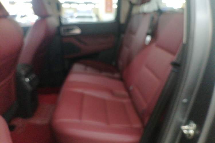 Used Great Wall Poer 2024 2.4T Off-Road Edition Automatic Diesel 4x4 Advanced Version
