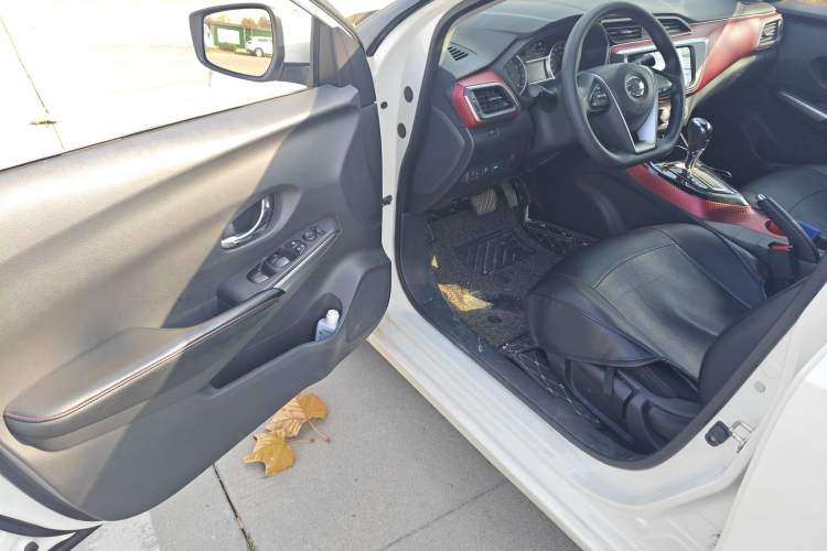 Used Nissan Lannia 2019 1.6L CVT Smart Connect Smart Cool Version China V Standard
