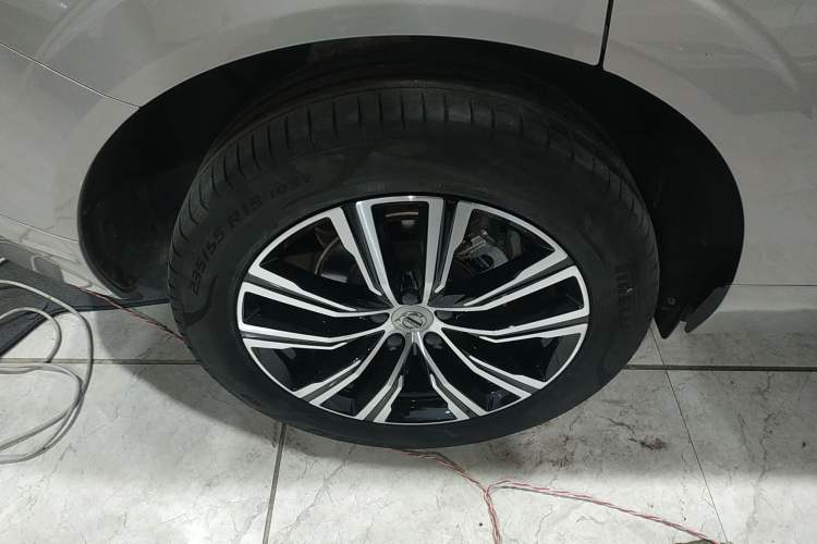 Used Volvo XC60 2022 B5 4x4 Smart Luxury Edition
