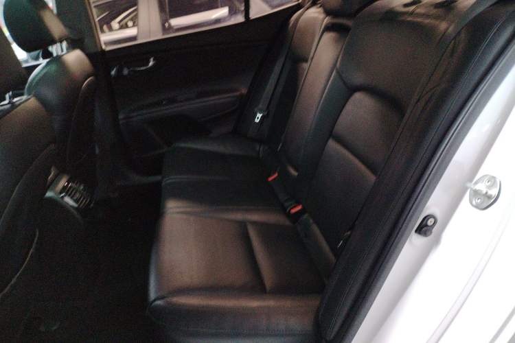 Used Kia K4 2015 1.8L Automatic DLX Special
