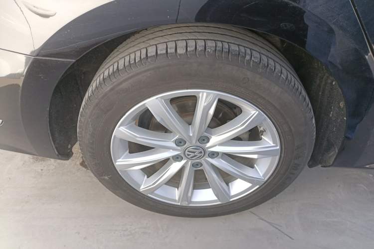 Used Volkswagen Passat 2017 330TSI DSG Luxury Edition
