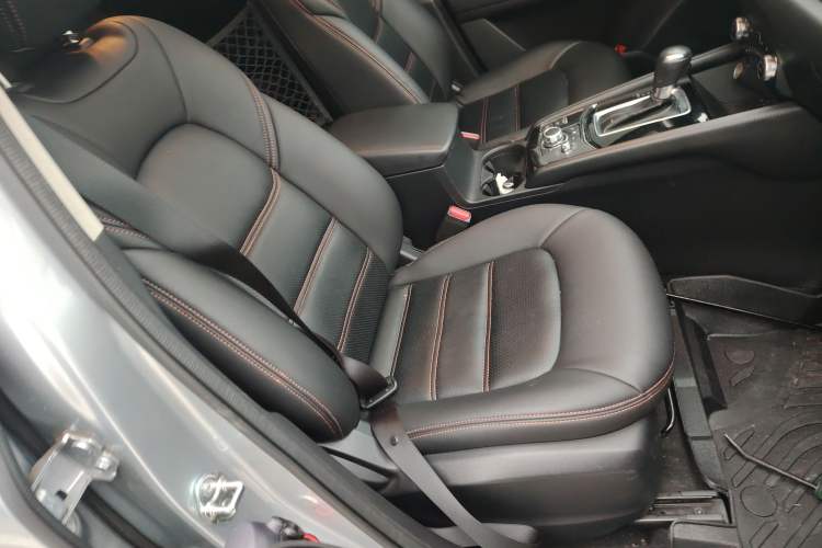 Used Mazda CX-5 2017 2.0L Automatic 2WD ZhiShang Trim China V Standard
