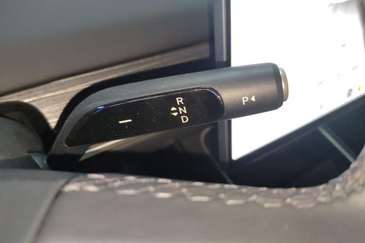 Used ONVO L60 2024 60 kWh All-Wheel Drive
