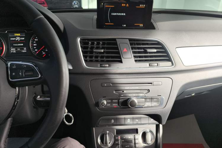 Used Audi Q3 2015 35 TFSI quattro Millionth Anniversary Edition
