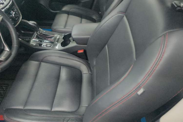 Used Changan CS75 2017 Shangkui Edition 1.5T Automatic Fengxiang Model