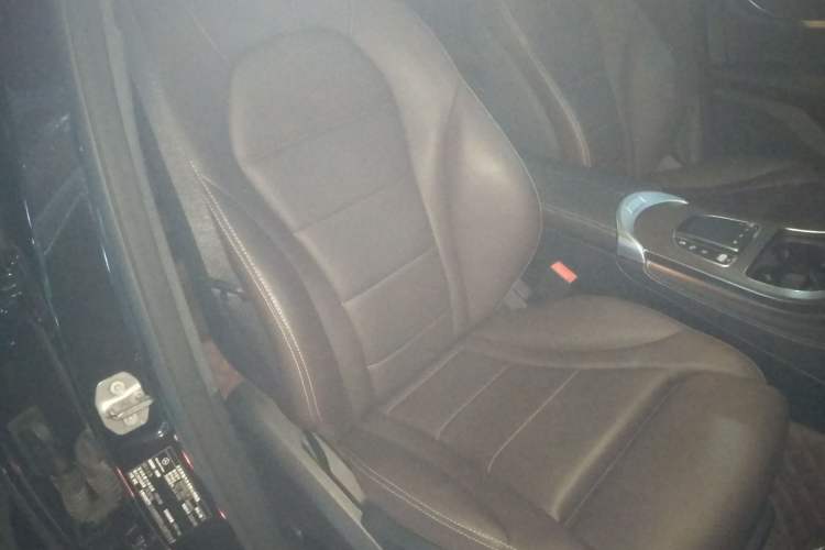 Used Mercedes-Benz GLC 2020 Facelift GLC 300 L 4MATIC Dynamic Edition