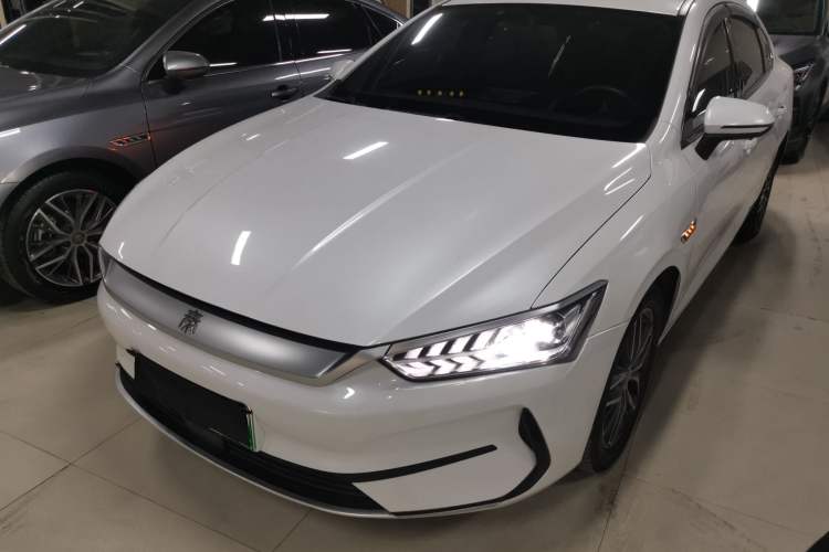 Used BYD Qin PLUS 2021 EV 500KM Luxury Model
