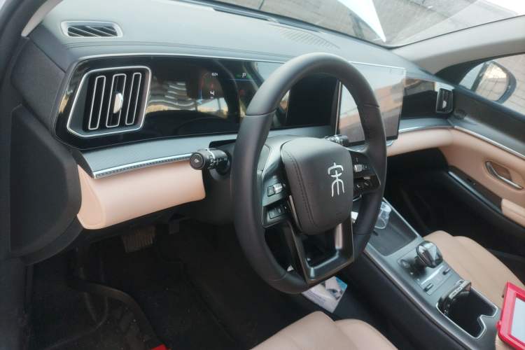 Used BYD Song Pro New Energy 2025 Second-Generation DM-i 75KM Leading Edition
