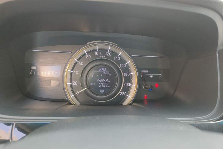 Used Honda Elysion 2016 2.4L Comfort Edition
