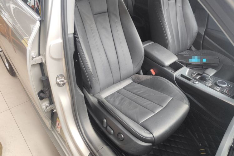 Used Audi A4L 2019 40 TFSI Fashion Edition China VI Emission Standard