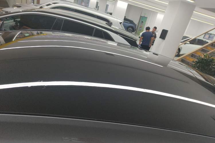 Used Hima Luxeed R7 2025 Range-Extended Version 251 km Max
