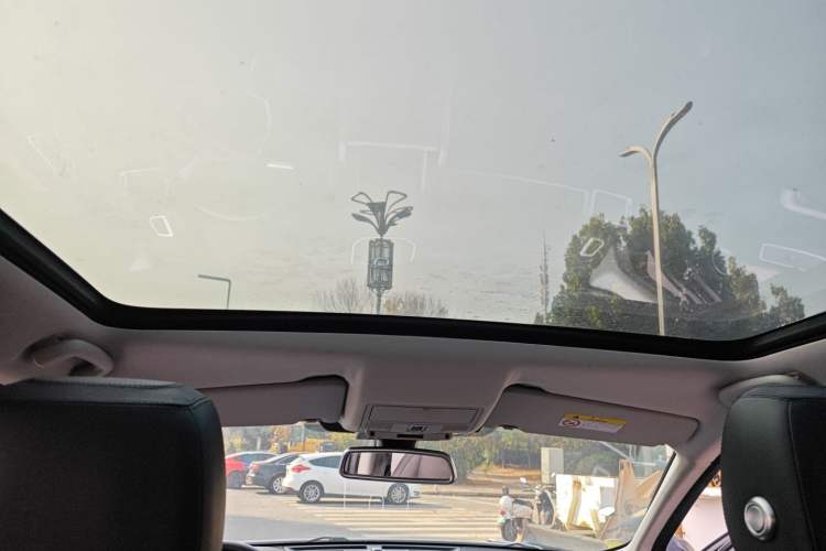 Used Land Rover Discovery Sport 2017 2.0T PURE
