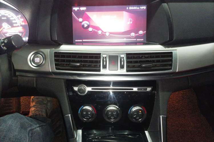 Used Haval H7 2016 Blue-Label H7 2.0T Automatic Luxury Model
