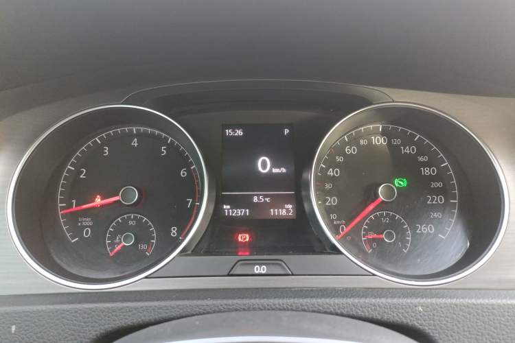 Used Volkswagen Golf 2016 230TSI Automatic Comfort Version
