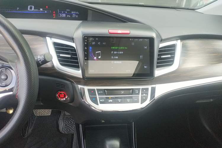 Used Honda Jade 2017 210TURBO CVT Fashion Edition 5-seater
