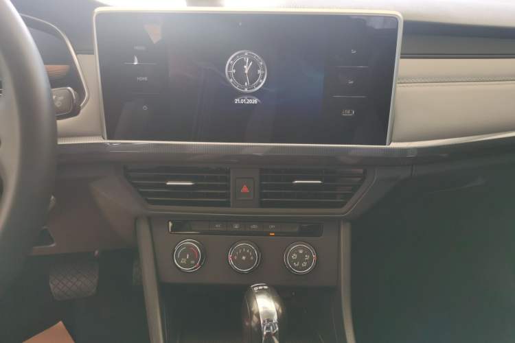 Used Volkswagen Bora 2024 200TSI DSG Comfort Edition