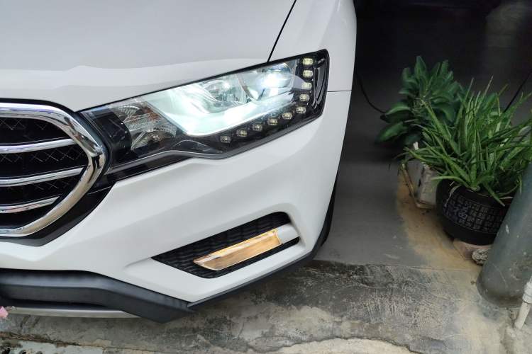 Used Haval H6 Coupe 2016 Blue Label 1.5T Automatic Two-Wheel Drive Urban Model
