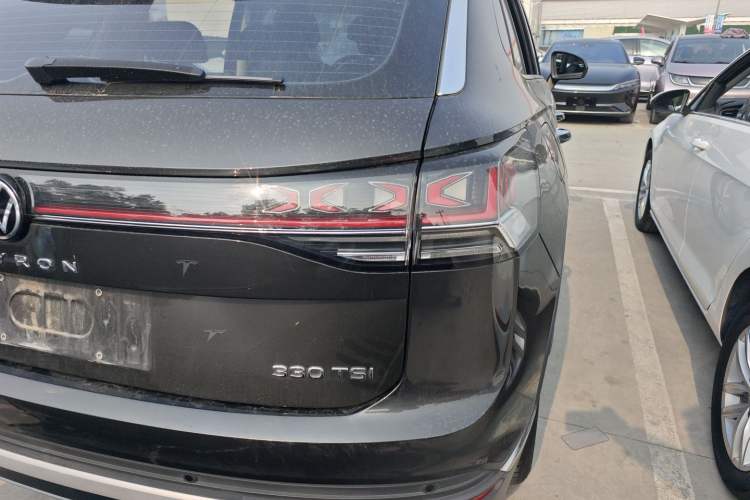 Used Volkswagen Tayron 2023 330TSI Two-Wheel-Drive Luxury Plus Advanced Version