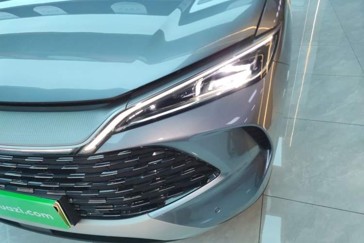 Used BYD Song L DM-i 2025 Intelligent Driving Version 160 km Beyond-Range Type