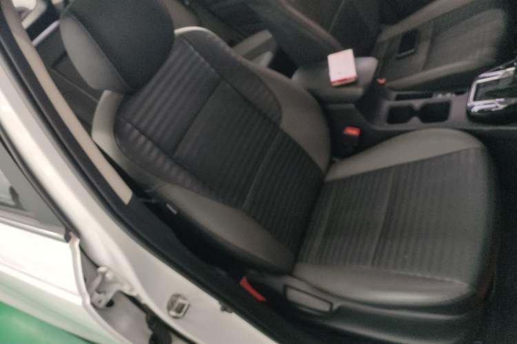 Used Kia Sportage R 2018 2.0L Automatic Smart Luxury Version China V Standard
