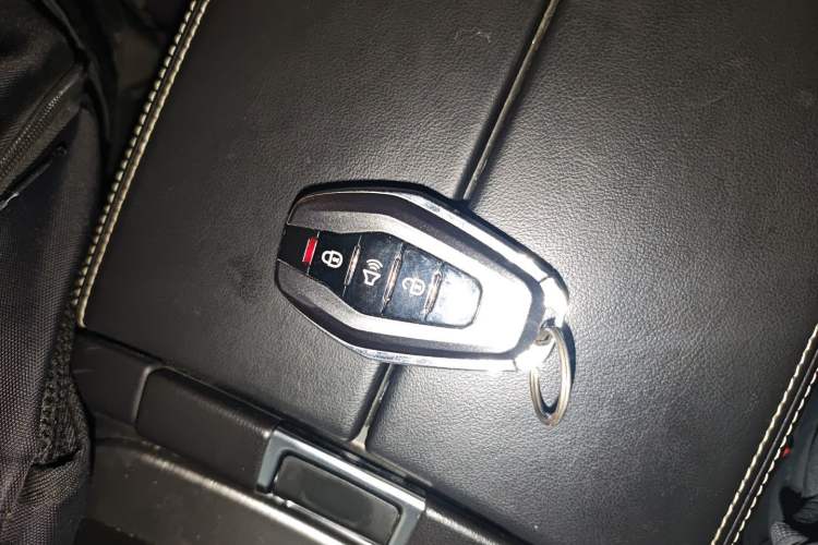 Used JETOUR X70 PLUS 2021 1.5T DCT Mountain 5-Seater
