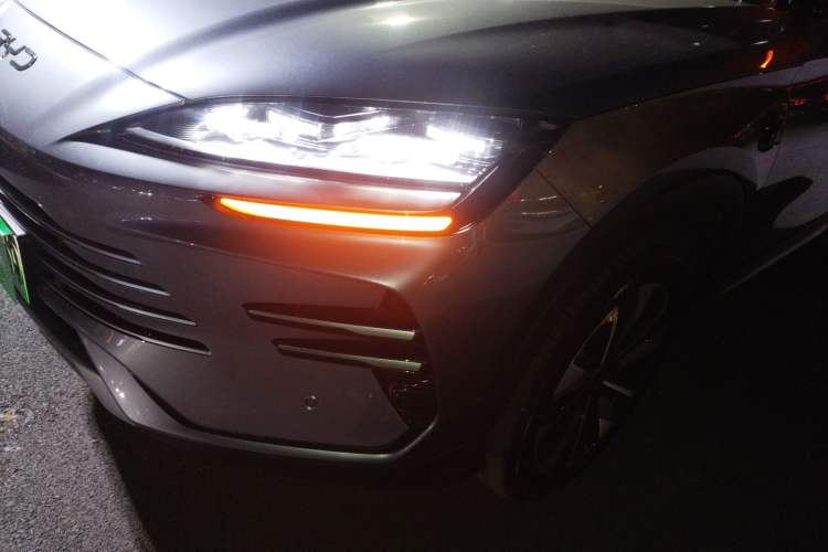 Used BYD Song PLUS New Energy 2025 DM-i Smart Drive 112KM Prestige Model
