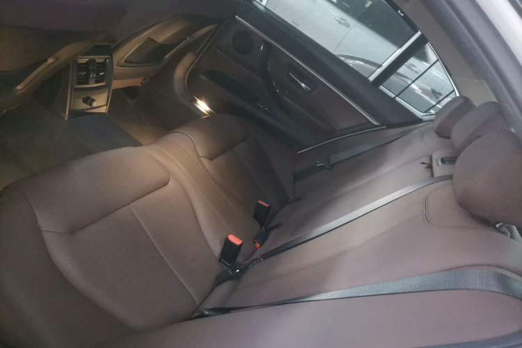 Used BMW 3 Series 2018 320Li Leading Luxury Package
