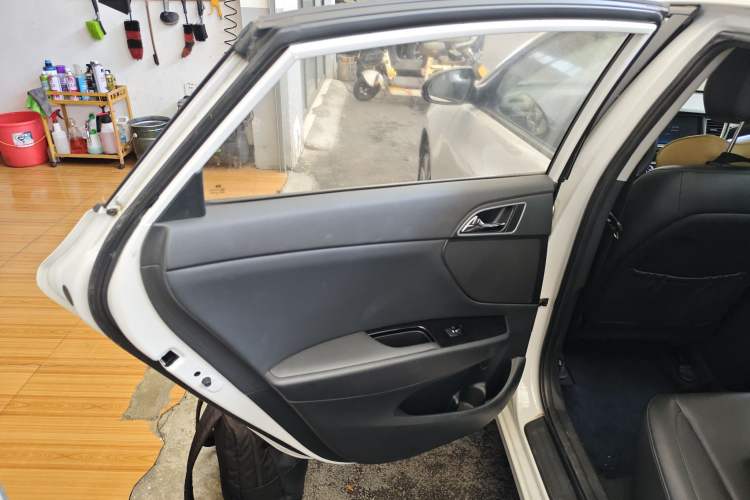 Used Hyundai Mistra 2014 1.8L Automatic Smart GLS