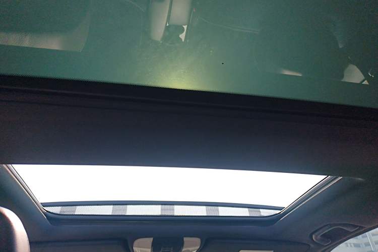 Used Mercedes-Benz GLK-Class 2013 Facelift GLK 300 4MATIC Luxury Edition