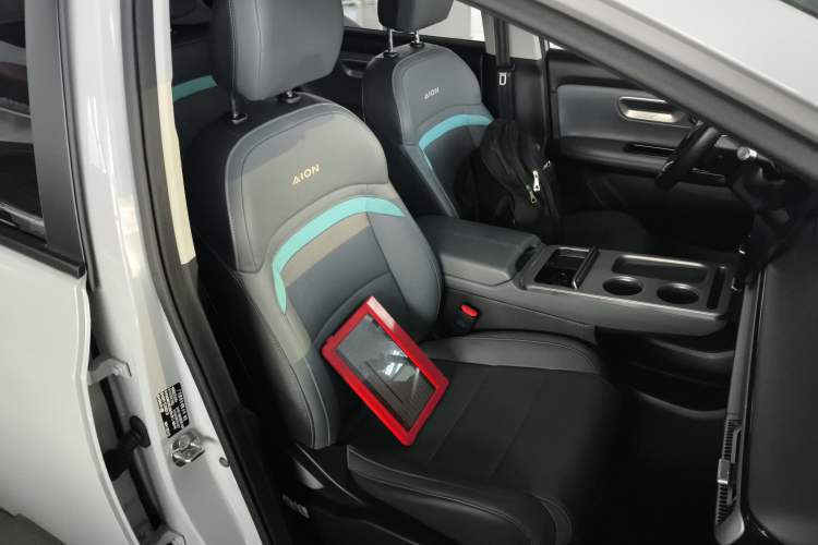 Used AION Y 2023 Younger Star Edition
