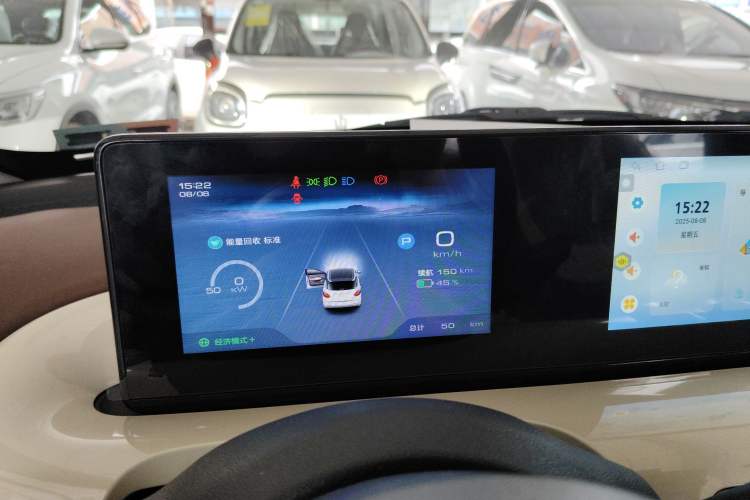 Used Wuling Bingo 2024 333 km Enjoyment Version
