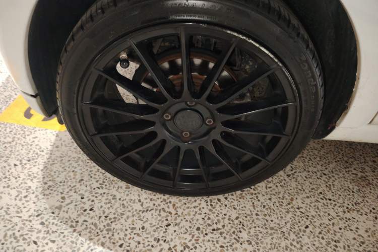 Used  fortwo 2015 1.0L 52 kW hardtop Dynamic version
