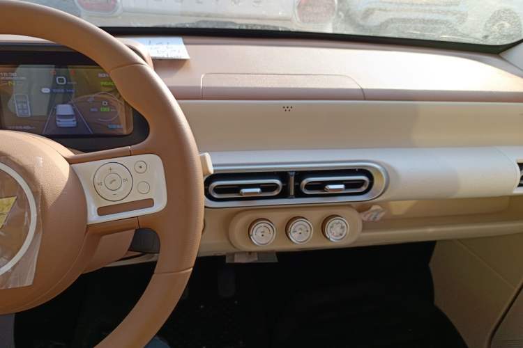 TDK.VehicleDetails.img