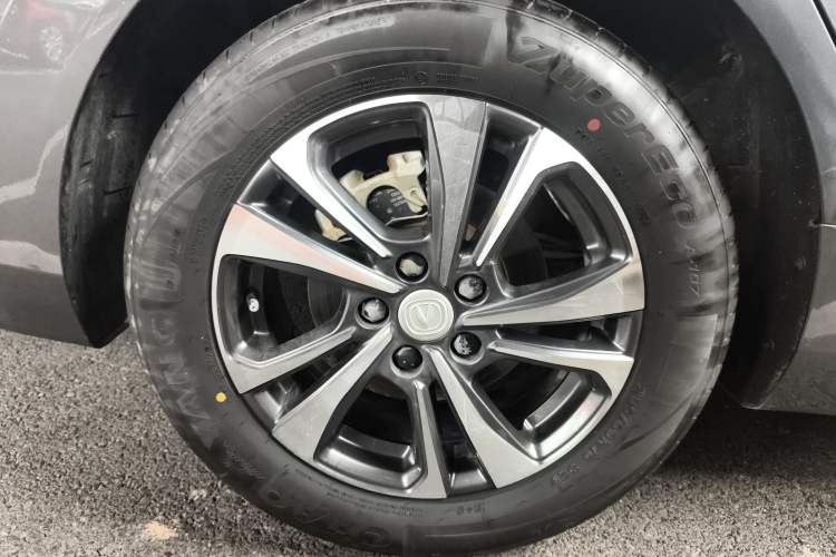 Used Changan Eado 2022 PLUS Blue Whale NE 1.4T GDI DCT Prestige Edition
