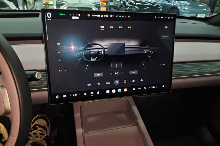 Used ONVO L60 2024 60 kWh All-Wheel Drive