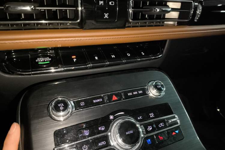 Used Lincoln Nautilus 2021 2.7T Four-Wheel Drive Prestige Edition