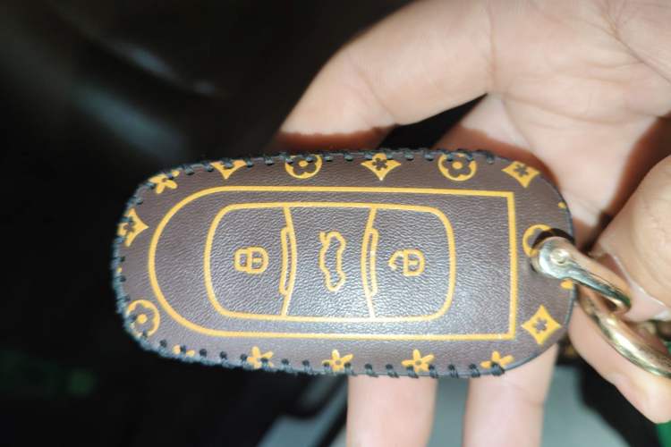 Used Geely Auto Emgrand X7 Sport 2016 1.8TD Automatic ZhiZun Version