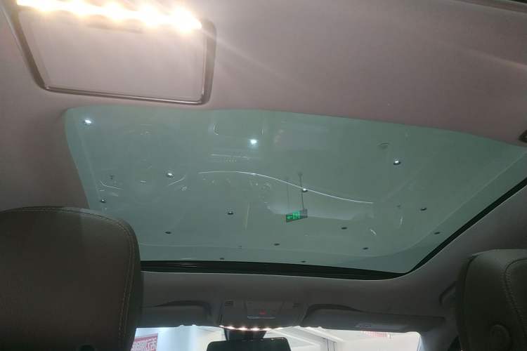 Used Mercedes-Benz E-Class 2023 Updated E 300 L Fashion Edition
