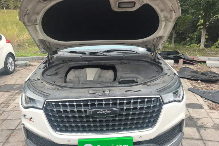 Used Zotye T700 2017 1.8T Dual-Clutch Prestige Model
