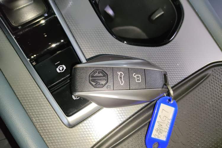 Used MG 7 2023 2.0T Automatic Hunter Luxury Edition
