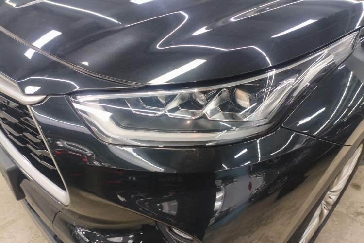 Used Toyota Highlander 2022 Dual-Engine 2.5L Four-Wheel Drive Prestige Version 7 Seats