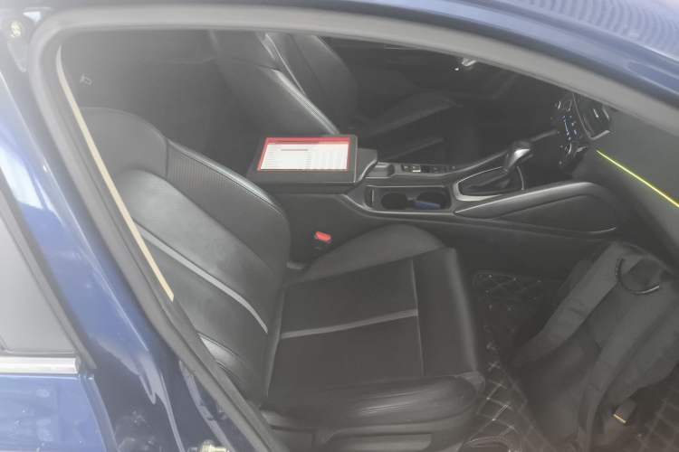 TDK.VehicleDetails.img