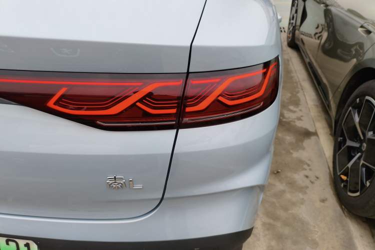 Used BYD Qin L 2024 DM-i 120KM Leading Model